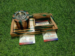 Brûleur de Bakhoor en résine artisanale Opulent Oud Charm, cadeau premium pour le Ramadan et l'Aïd - Product Image 4