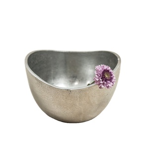 Cuenco para servir de Metal para decoración de boda, cuencos redondos de lujo para servir comida, cuenco dorado hecho a mano, artículo central, Ideas de decoración del hogar - Product Image 2