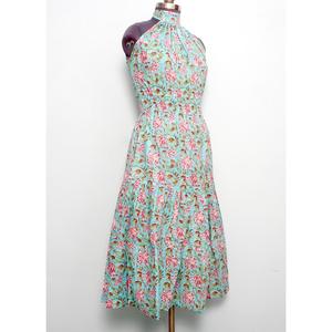 Robe longue décontractée en coton à imprimé floral tropical pour femme, style bohème, col halter, respirante, idéale pour l'été, la plage et les vacances – Grande Vente - Product Image 4