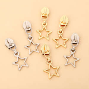Tête de fermeture éclair métallique détachable en forme d'étoile à cinq branches évidée, accessoires pour sacs et costumes, livraison gratuite - Product Image 1