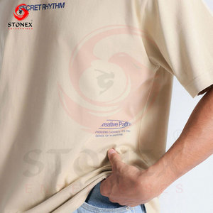T-shirt en coton beige à manches courtes pour homme, col rond, coupe classique, couleur unie, jersey tricoté - Product Image 3