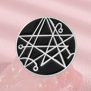 Pin de Solapa Esmaltado con Pentagrama y Sigilo Blanco y Negro, Broche Metálico con Símbolo de Brujería Oculta - Product Image 6