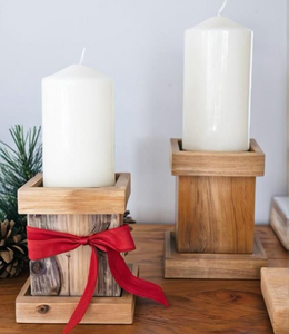 Magnifique porte-bougie en bois de Noël avec un charme artisanal fait main et un décor rustique intemporel pour la saison des fêtes - Product Image 2