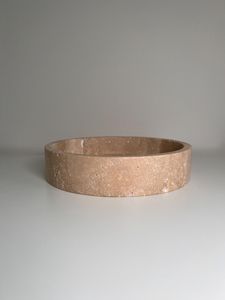 Bol élégant en travertin, centre de table durable en pierre naturelle pour la décoration contemporaine de la maison et des hôtels - Product Image 1