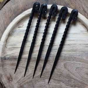 Pasador de Pelo Vikingo de Hierro Forjado Artesanal, Estilo Medieval Rústico, Marlin Spike, Forjado a Mano - Product Image 1