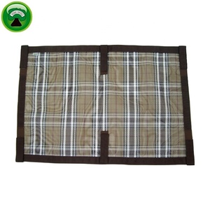 Protector de Establos para Caballos de Nailon en 2 Colores - Product Image 2