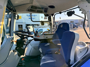 N-e-w H-o-l-l-a-n-d T-6.155 A-u-t-o C-o-m-m-a-n-d S-t-a-g-e V G-P-S R-T-K - Product Image 5