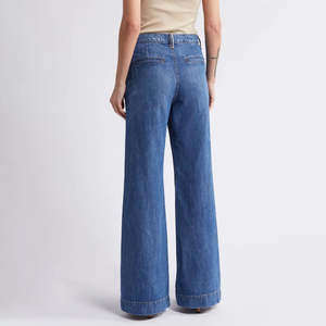 กางเกงยีนส์เดนิมฟอกสีสำหรับผู้หญิง สไตล์ลำลองสำหรับออกงานกลางคืน ทรงตรง สีน้ำเงิน ความยาวข้อเท้า กางเกงยีนส์หรูหรา บริการ OEM - Product Image 2