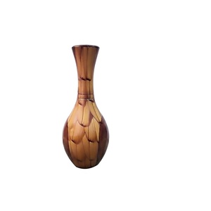 แจกันดอกไม้ไม้ทำมือสไตล์เรียบง่ายสำหรับตกแต่งบ้านและสำนักงาน - Product Image 1