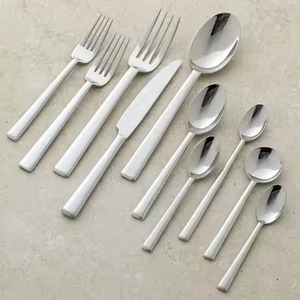 Juego de Cubiertos de Acero Inoxidable de Alta Gama, Cuchara, Tenedor y Cuchillo, para Restaurantes de Lujo y Hoteles - Product Image 2