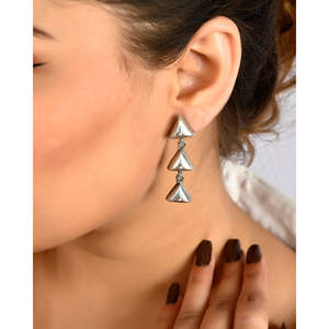 Pendientes Étnicos de Moda para Mujer Meera Jaipur - Product Image 3