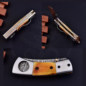 Cortador de Cigarros de Acero Inoxidable con Mango de Hueso, Hoja de Acero de Damasco y Empuñaduras de Acero, Set de Lujo para Cigarros, Cortador de Cigarros de Madera - Product Image 2