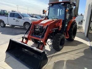 Tractor Agrícola Bad Boy 5055CH con Cargador en Venta, Tractor Agrícola Bad Boy 3026 de 70HP 4WD Compacto y Utilitario para Granja, Modelo 2025 - Product Image 3