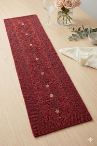 Camino de Mesa Rectangular Hecho a Mano con Tela Roja, Diseño Bohemio con Cuentas de Loto - Product Image 5