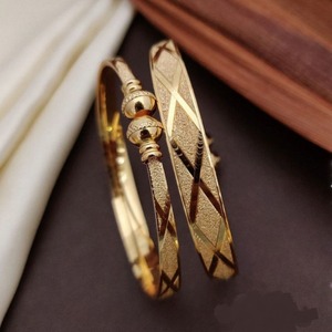 Graceful Floral <b>Engraved</b> Gold Plated Alloy <b>Bangle</b> Set with Traditional Ethnic Design for Women's Wedding Festival Party Jewelry - Product Image 3