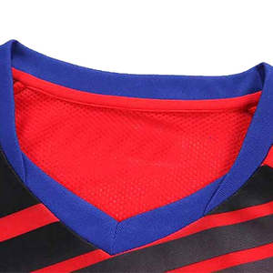 Camiseta de Fútbol Personalizada Unisex 100% Poliéster, Diseño 2026, Secado Rápido, Transpirable, Cuello Redondo, Manga Corta, Uniformes de Fútbol - Product Image 3