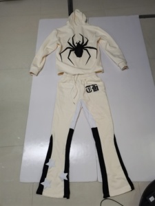 Conjunto de pantalones de chándal acampanados y sudaderas con capucha de felpa francesa para hombre, ropa de calle personalizada OEM, pantalones de chándal acampanados con estampado 3D de peso pesado - Product Image 2