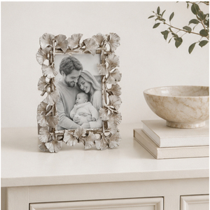 Cadre photo vintage en argent, motif feuille de Ginkgo, de luxe, antique, métallique, pour décoration de table, idéal pour mariages et hôtels (vente en gros) - Product Image 6