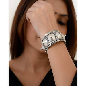 Meera jaipur Aya กำไลเงินแฟชั่น - Product Image 2