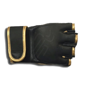 Gants de MMA imperméables de haute qualité fabriqués au Pakistan avec fermeture à boucle réglable, en cuir confortable pour unisexe - Product Image 4