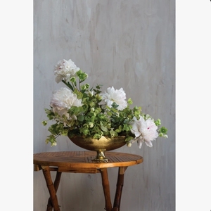 Jarrón de Metal con Pedestal Dorado Antiguo - Elegante Recipiente Floral con Base para Centros de Mesa de Boda y Decoración de Hogar de Lujo - Product Image 2