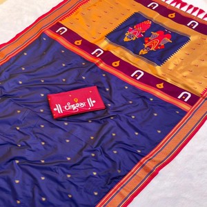 Sari Paithani en soie douce VASTRA COTTAGE avec motifs Tilak intégrés, pallu riche et bordure Paithani traditionnelle - Product Image 4