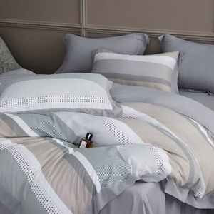 Customized Luxury 4pcs Modern Cotton for Tencel <b>Bedding</b> Set <b>Quilt</b> Pattern Comforter Polyester for Home Use Weddings Hotels - Product Image 2