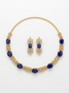 Collection Saphir Eclipse – Ensemble Collier et Boucles d'Oreilles en Or Massif 14K avec Diamants de Laboratoire Taille Brillant Certifiés par un Certificat Tierce Partie – Luxe - Product Image 2