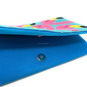 กระเป๋าคลัทช์พกพาทำมือ ทนทาน พับได้ แฟชั่นทันสมัย สีสันสดใส ปิดด้วยแม่เหล็ก ป้องกันการโจรกรรม ประดับด้วยลูกปัดไหมและผ้าฝ้าย - Product Image 6