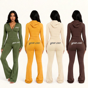 Ensemble de survêtement deux pièces pour femme : veste zippée et pantalon évasé, tenue de sport décontractée urbaine, vente en gros - Product Image 4