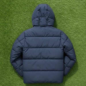 Veste d'hiver pour homme OEM, coupe ajustée, avec capuche, col montant, fermeture éclair et boutons, isolation hybride, emballage en fût, commandes en gros, marque privée - Product Image 3