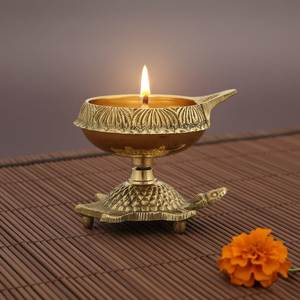 Traditional Brass Diya Deepak for Festival Celebration Home Decoration Religious Lighting Wholesale Export Supplier India - Product Image 1