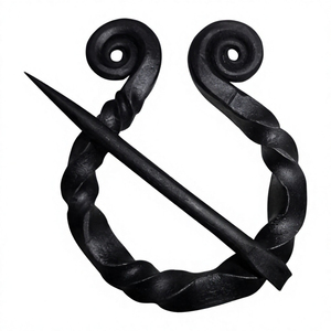 Collar de Estilo Vikingo Rústico con Cruz de Troll Forjada a Mano, Amuleto de Hierro Forjado por un Herrerín Artesanal, con Detalles Tradicionales - Product Image 5