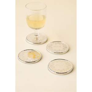 Ensemble de 6 sous-verres modernes en métal doré antique, en laiton martelé artisanal, avec base de rangement ronde - Décoration de mariage élégante - Product Image 2