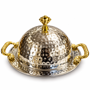 Cúpula de Chocolate con Cuentas Plateadas de Alta Calidad y Base de Madera para Restaurantes, Hoteles y Bodas, Tamaños y Colores Personalizados Disponibles - Product Image 6