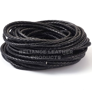 Cordon en cuir tressé rond noir brillant de 4 mm, prêt pour le marché international, fournisseur de cordes en cuir de qualité supérieure pour l'artisanat - Product Image 5