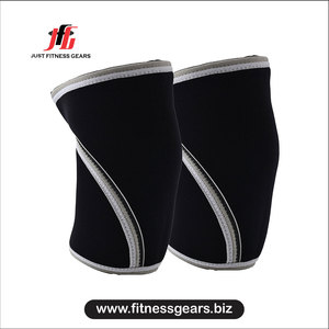 ปลอกรัดเข่า Just Fitness Gears แบบยืดหยุ่น สำหรับผู้ชาย ช่วยพยุงและป้องกันการบาดเจ็บ - Product Image 3