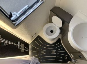 WINGAMM OASI 540 BLACK EDITION 2023 USADO EN BUEN ESTADO, 7 AÑOS DE GARANTÍA CON PANEL SOLAR - Product Image 2