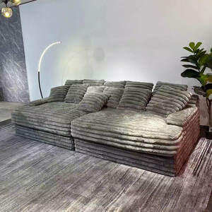 Sofá Seccional Tapizado en Terciopelo Gris Moderno, Relleno de Esponja, con Cojines Extraíbles para Sala de Estar, Apartamento, Sótano, Villas - Product Image 2