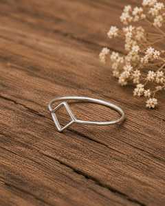 Anillo Abierto Cuadrado Geométrico de Plata de Ley 925, Anillo Minimalista Apilable, Moderno y Ajustable, Chapado en Oro, Joyería para Mujer, Regalo - Product Image 4