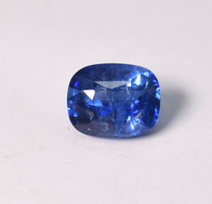 พลอยไพลินสีน้ำเงินธรรมชาติ: 4.30 กะรัต ทรงคุชชั่น 10X7X5.8 มม. - Product Image 6