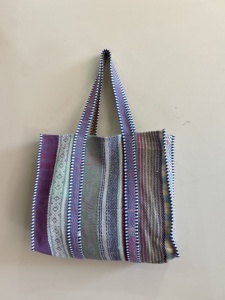 Bolso Tote Vintage Indio Kantha para Mujer, Bolsos de Compras Reversibles Hechos a Mano - Product Image 3