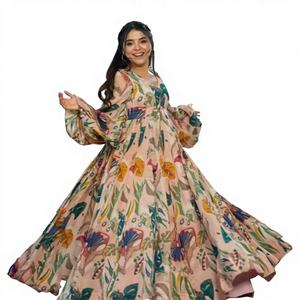 Hermoso Vestido Anarkali de Diseño Indio-Pakistaní en Tela de Seda Chinon con Bordado de Hilo, para Fiestas, Bodas, Uso Casual y Tradicional para Mujeres - Product Image 1