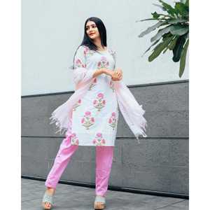 Conjunto de Traje de Gasa Rosa con Estampado a Mano, Talla XS, Blusa de Manga Tres Cuartos - Product Image 3