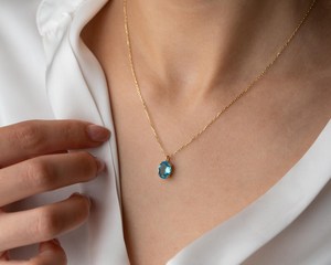 Collar con Colgante de Topacio Azul Ovalado, Plata de Ley 925, Chapado en Oro de 14K, Piedra de Nacimiento de Diciembre, Étnico para Mujer, Certificado IGI - Product Image 2