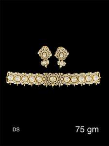 Ensemble de bijoux de mariée indiens Kundan Choker Polki, bijoux de mariage lourds pour femmes, disponible en or/argent/laiton selon la commande. - Product Image 3