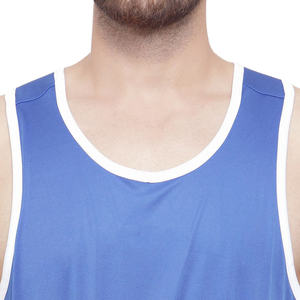 Ensembles d'uniformes de boxe bleu ciel personnalisés professionnels, nouveau design, kit de boxe avec short et ensembles d'uniformes de boxe - Product Image 5