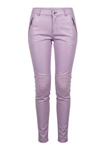 Conjunto Deportivo de Mujer con Capucha de Cuero Morado, Sudadera Holgada de Lujo, Pantalones Jogger Ajustados - Product Image 3