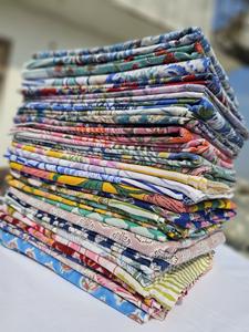 Lote al por mayor de pareos de playa 100% indios con estampado a mano, de tela de voile suave, para verano, surtidos, para cubrir el bikini, toalla envolvente - Product Image 3