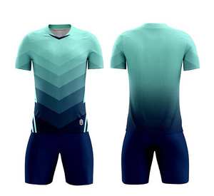 Conjunto de Uniforme de Fútbol con Estampado Degradado, Tela Transpirable de Secado Rápido, Manga Corta, Colores y Logotipo Personalizables, para Todas las Temporadas - Product Image 3